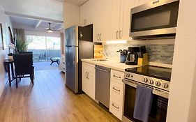 Kihei Bay Surf 130- Garden View Studio, Free Parking